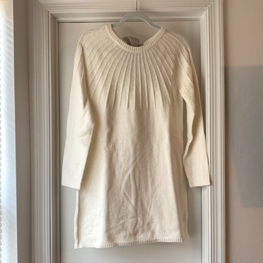 Francesca’s Cream Sweater Dress. Size Medium. New with Tags.